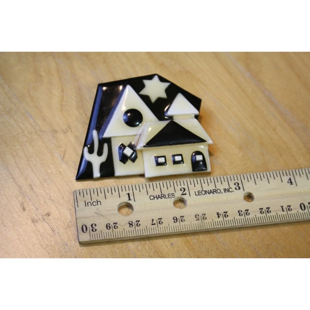 Vintage Lucinda House Pin Handcrafted Brooch Art Deco Cactus Star Collectible